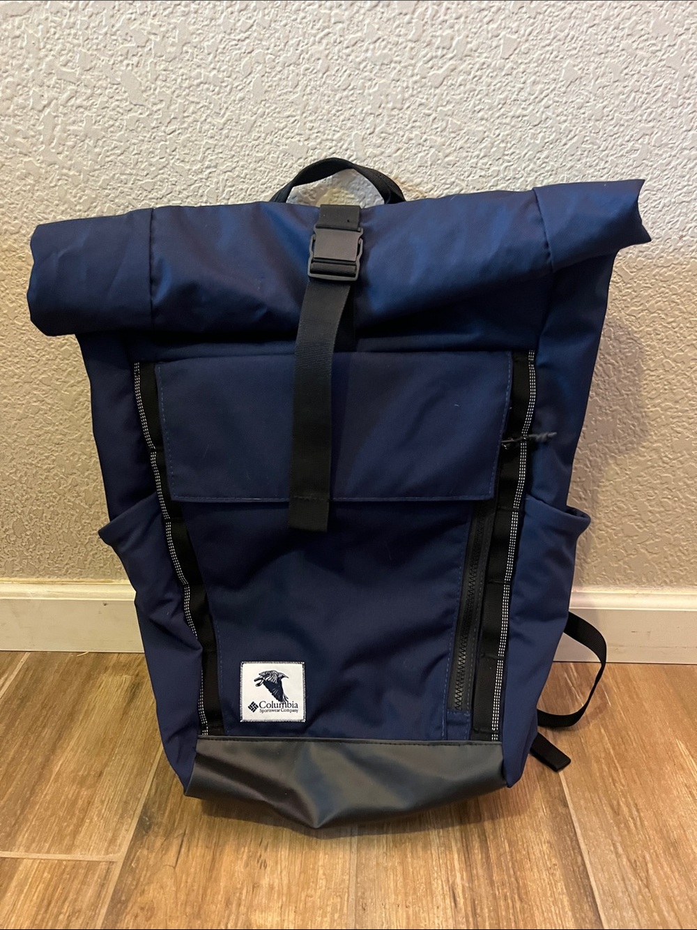 Columbia Unisex Convey II 27L Rolltop Backpack Collegiate Navy Icons z11